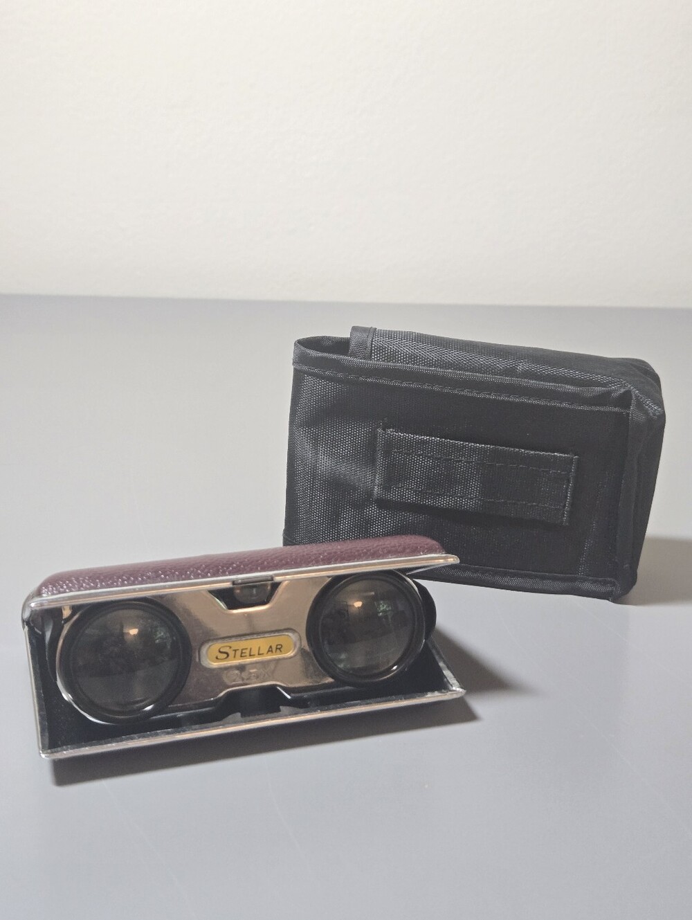 VINTAGE Stellar Opera Glasses with Case 2.5 Mag Burgundy Case Pristine Condition